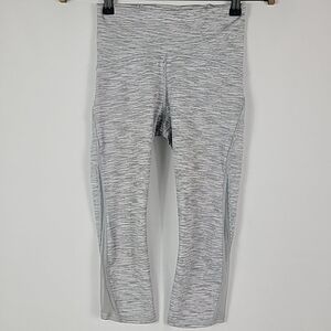 Lululemon Women's Train Times Crop 17" Cropped Leggings  Grey White Stripes Sz 4